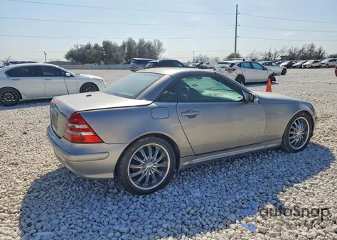2003 Mercedes-Benz Slk 230 Kompressor z USA, uszkodzony, nr VIN WDBKK49F53F293492